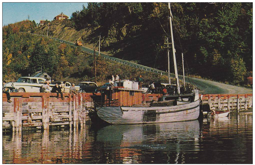 Fishing Boat, Wharf At Ile Aux Coudres, Quebec, Canada, 40-60´s - Sonstige & Ohne Zuordnung