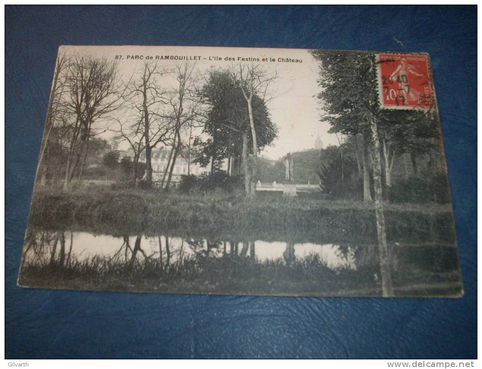 Parc De Rambouillet - L'Ile Des Festins Et Le Chateau - Ed. Lagrange 87 - Circulée 1917 - L123B - Rambouillet (Château)