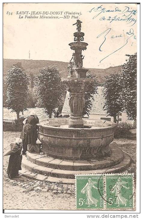 SAINT JEAN DU DOIGT  .. LE FONTAINE MIRACULEUSE - Saint-Jean-du-Doigt