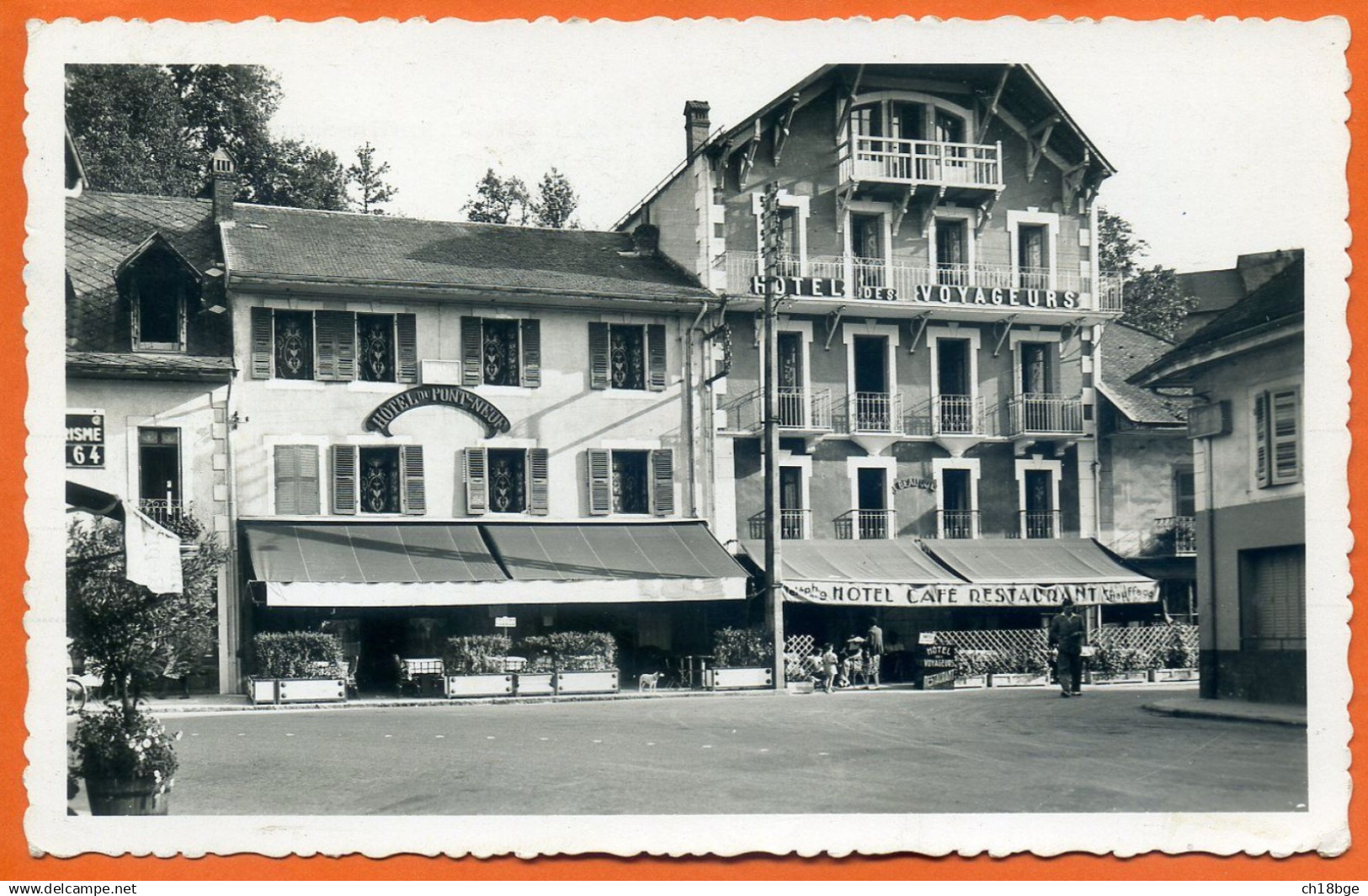 CPA : 74 - Haute Savoie : Alby Sur Cheran : Place Du Pont Neuf : Hotel Voyageurs - Hotel Pont Neuf , Maisons ... - Alby-sur-Cheran