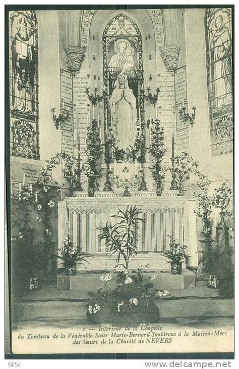 INTERIEUR De La Chapelle Du Tombeau De Soeur Marie Bernard Soubirous à La Maison Mère De Nevers  - Bck17 - Nevers