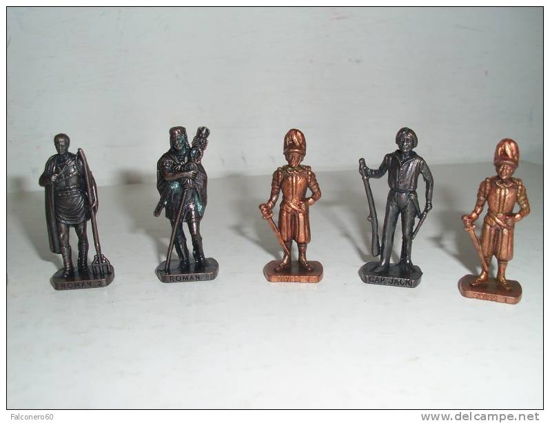 SOLDATINI  DI  METALLO  KINDER - Figurines En Métal