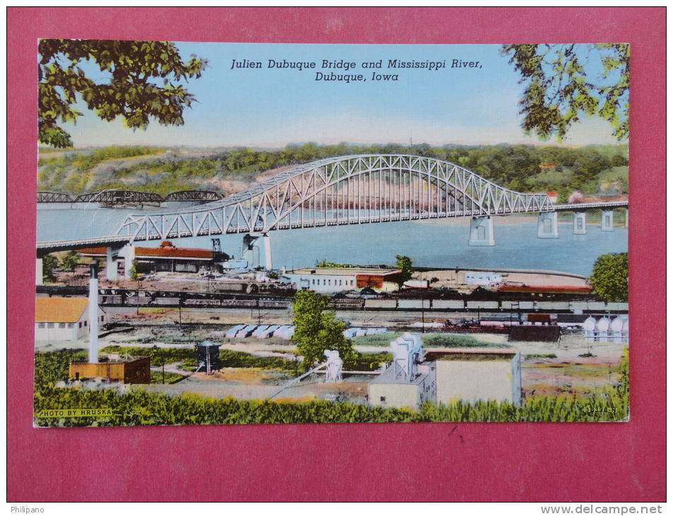 Iowa > Dubuque Julien Dubuque Bridge  & Mississippi River Not Mailed    Ref 938 - Dubuque