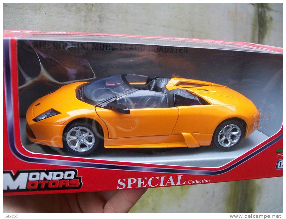 MONDO MOTORS - LAMBORGHINI MURCIELAGO ROADSTER   AVEC  SA  BOITE  Scala 1/24 - Autres & Non Classés