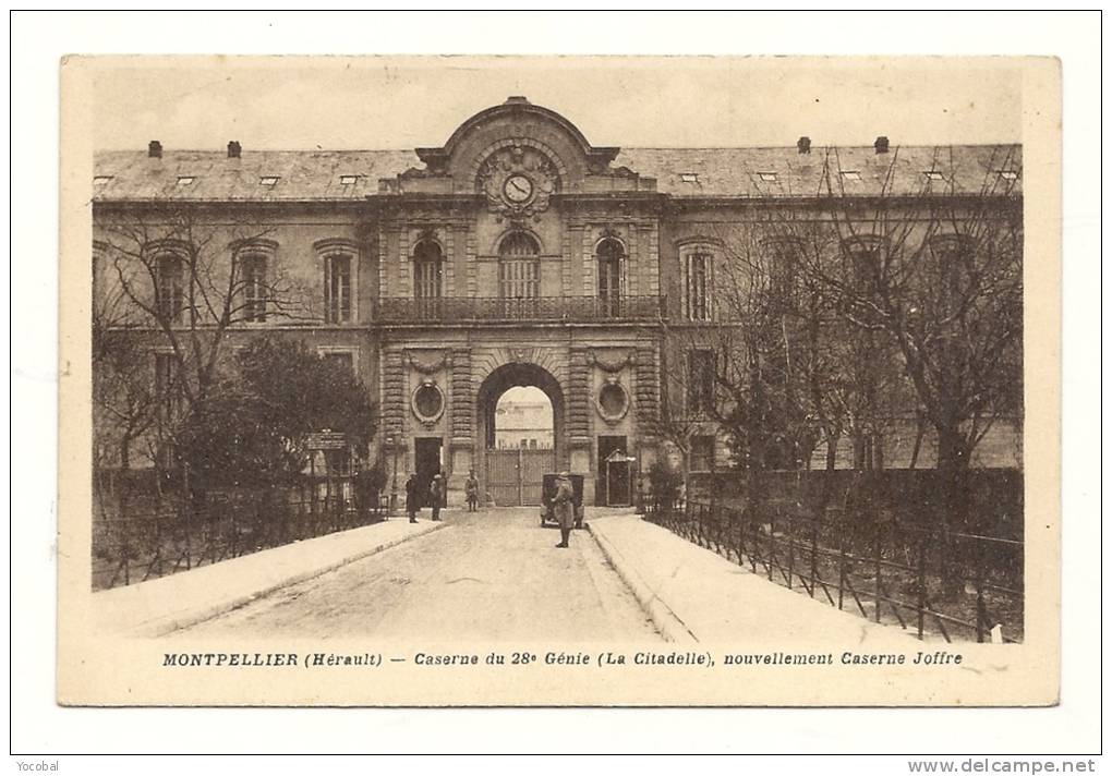 Cp, 34, Montpellier, Caserne Du 28è Génie (La Citadelle), NOuvellement Caserne Joffre, Voyagée 1903 - Montpellier