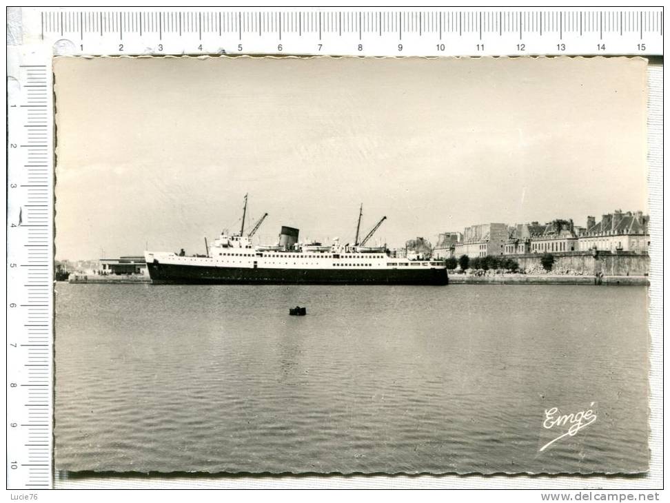 SAINT MALO   - Paquebot Assurant La Liaison Entre L´Angleterre Et Saint Malo -   N°  167 - Dampfer