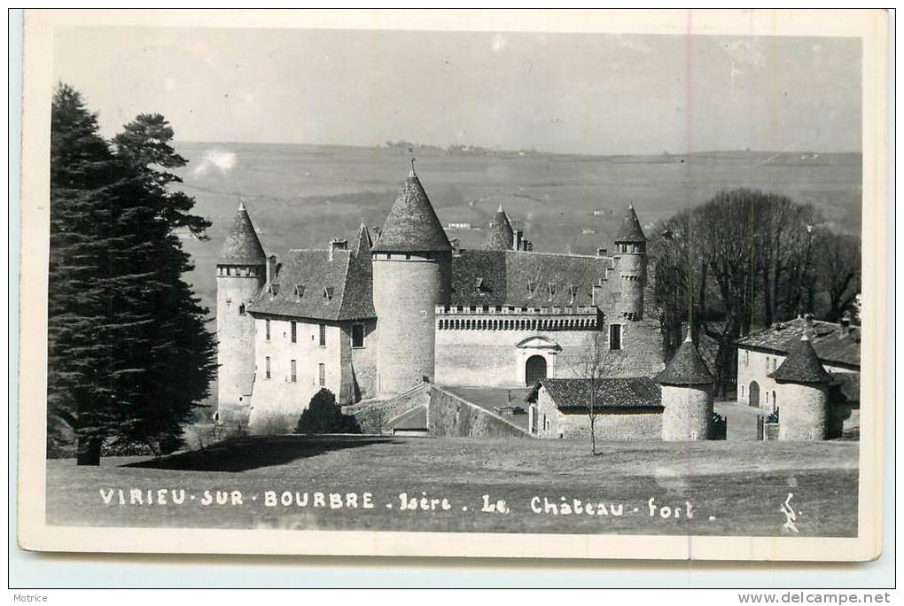 VIRIEU SUR BOURBRE  - Le Château Fort. - Virieu