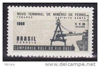 C310 - Bresil 1966 - Yv.no. 794, Neuf** - Unused Stamps