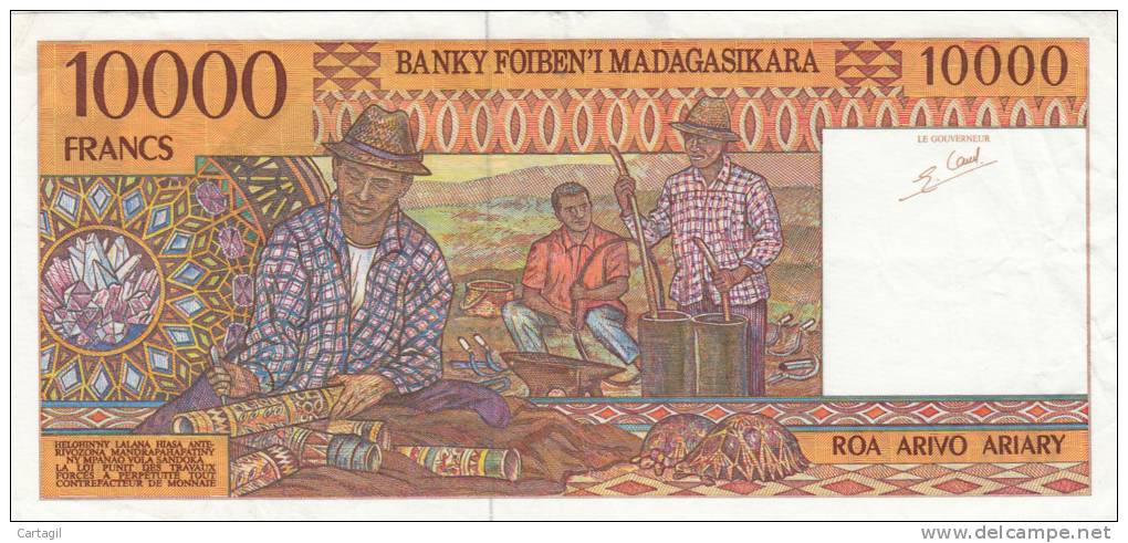 Billets -  B745 - Madagascar    - Billet  10000 Francs ( Type, Nature, Valeur, état... Voir 2 Scans) - Autres & Non Classés