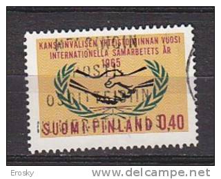 L5417 - FINLANDE FINLAND Yv N°569 - Gebruikt