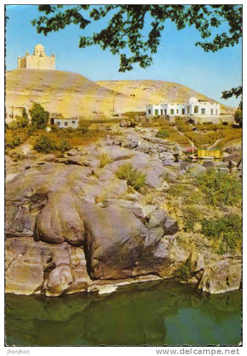 Egypt-Postcard Unused-Aswan-Tomb Of Aga Khan And The Villa Of The Beghum-2/scans - Assouan