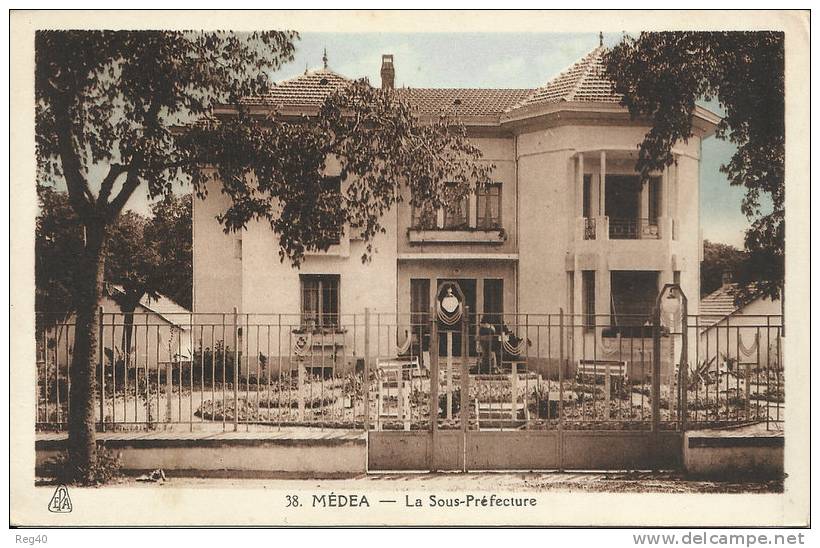 ALGERIE  - MEDEA - La Sous Prédfecture - Medea