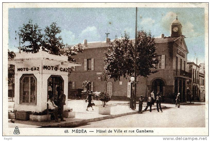 ALGERIE  - MEDEA -  Hotel De Ville Et Rue Gambetta - Medea