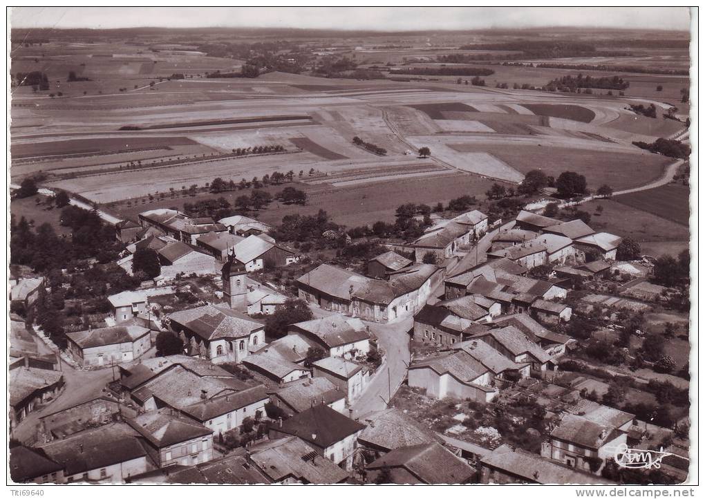 CPSM VAVINCOURT (55): Vue Panoramique Aérienne - Vavincourt