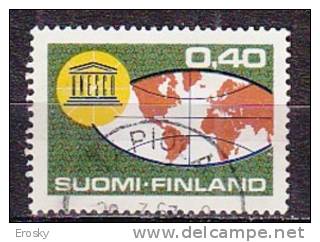 L5423 - FINLANDE FINLAND Yv N°585 - Gebruikt