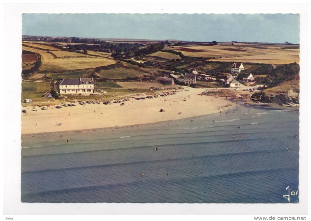 Plomodiern. La Plage De Lestrévet. - Plomodiern