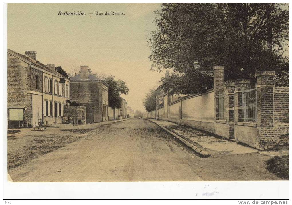 CPA(51)   BETHENIVILLE     Rue De Reims - Bétheniville