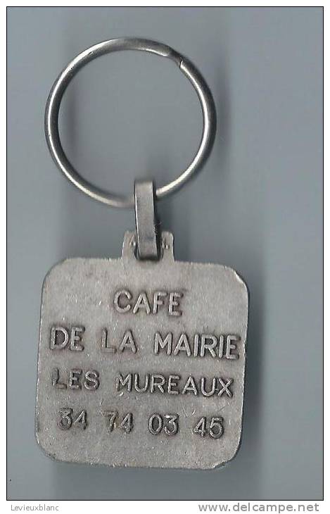 BAR/Café De La Mairie/Les Mureaux/ Vieille Voiture/AIDR/1960-1970     POC27 - Porte-clefs