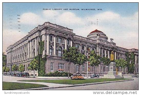 Wisconsin Milwaukee Public Library And Museum - Milwaukee