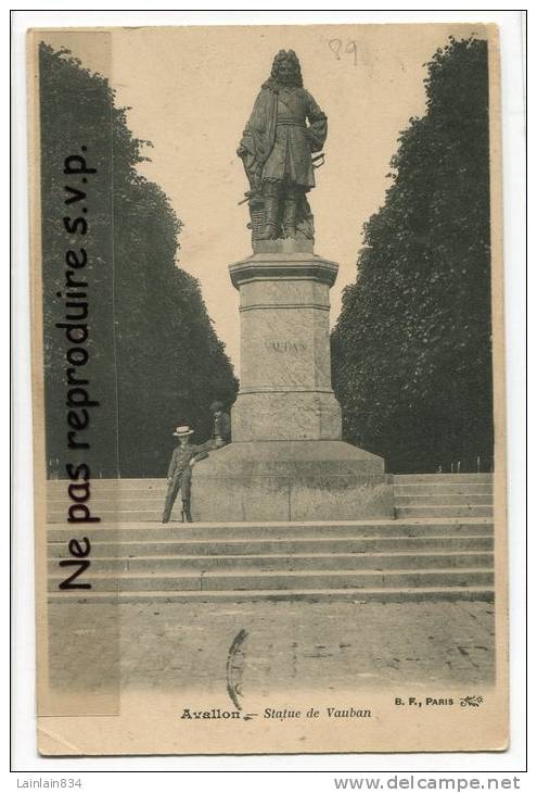 - Avallon - Statue De Vauban, Enfant Avec Canotier, Précurseur, Animation, écrite, Peu Courante, Scans. - Coulanges La Vineuse