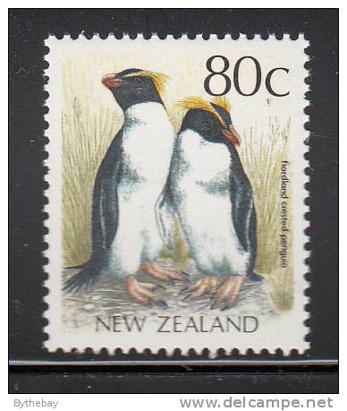 New Zealand MNH Scott #927 80c Fiordland Crested Penguins - Ungebraucht