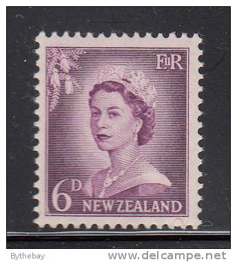 New Zealand MNH Scott #311 6p Queen Elizabeth II - Unused Stamps