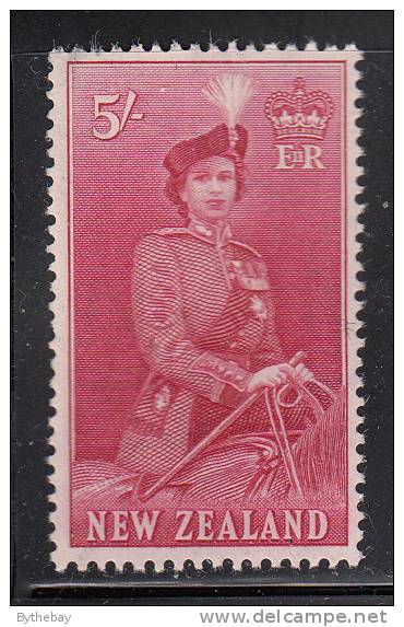 New Zealand MH Scott #300 5sh Queen Elizabeth II On Horseback - Unused Stamps