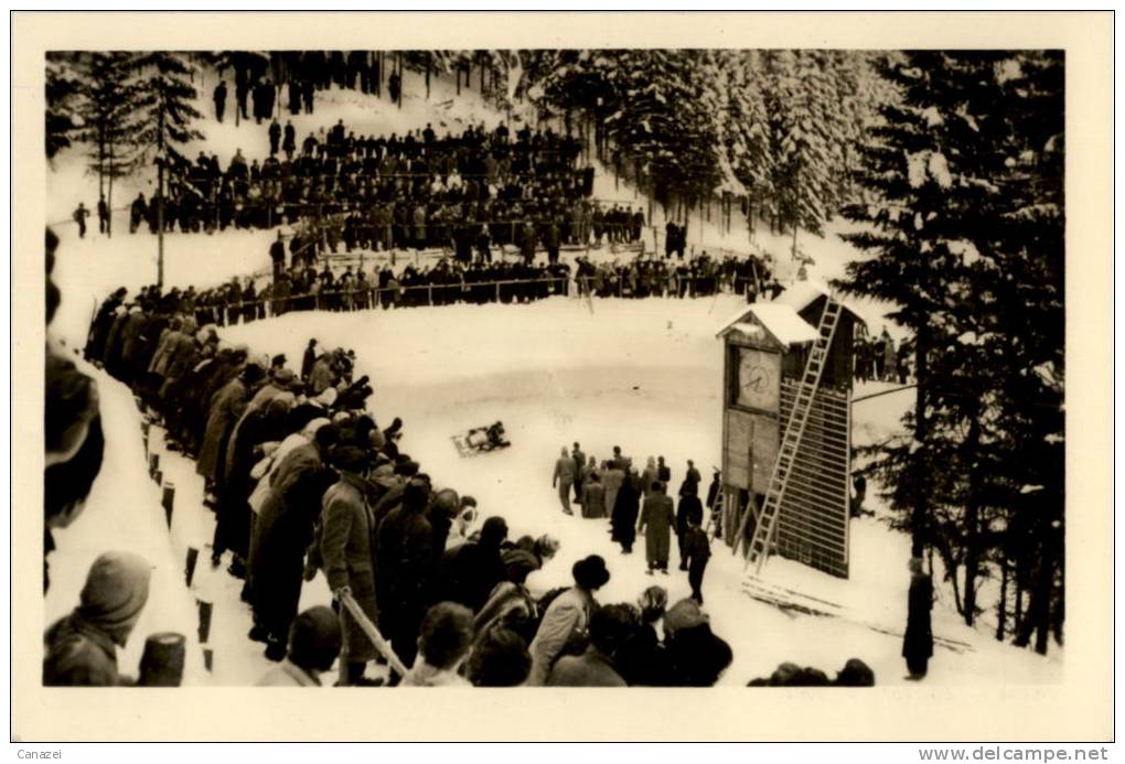 AK Oberhof, Bobbahn, Ung (Menschen, Zuschauer) - Oberhof