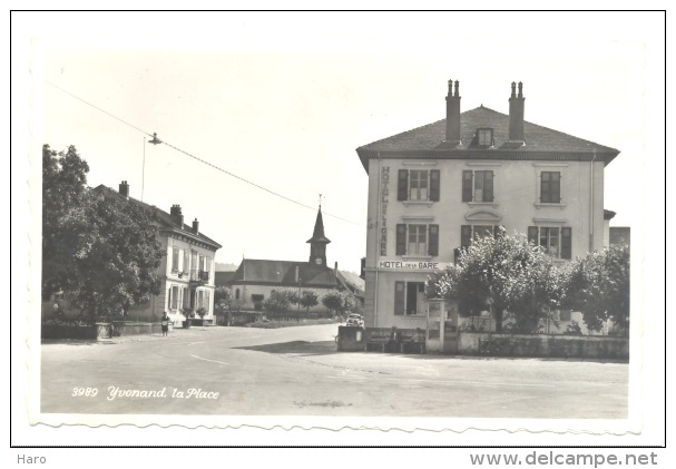 YVONAND - La Place Et L'Hôtel Dela Gare (Y283)b117 - Yvonand