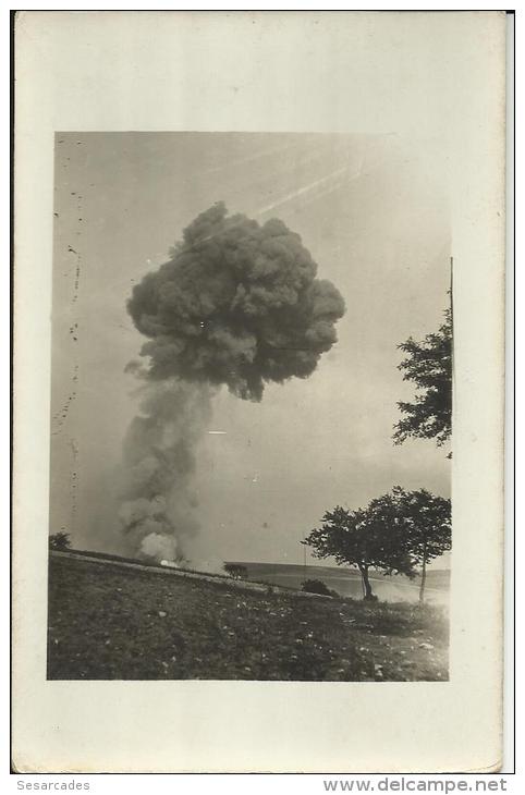 PHOTO-CARTE GUERRE 1914-18,  BOMBARDEMENT EDITÉE SUR PAPIER PHOTOGRAPHIQUE R. GUILLEMINOT.BOESPFLUG ET CIE - Guerra 1914-18