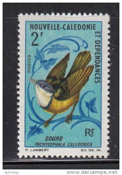 New Caledonia MNH Scott #362 2fr New Caledonia Whistler (bird) Variety Tip Of Tail Is White - Ungebraucht