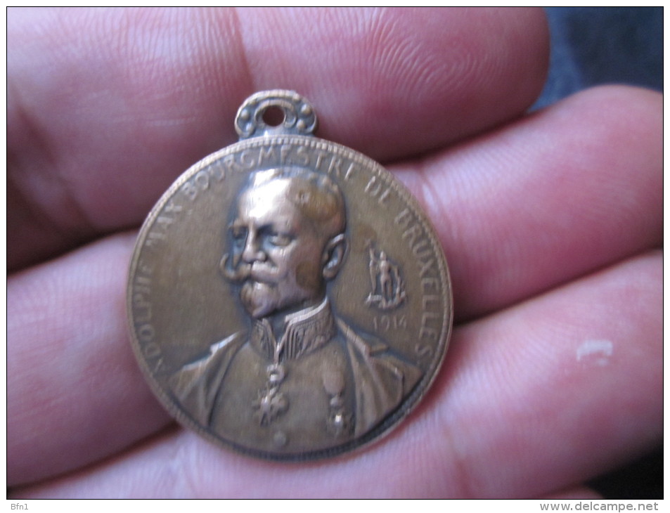 MEDAILLE -- ADOLPHE MAX - 1914- BOURMESTRE DE BRUXELLES --VOIR PHOTOS - Royaux / De Noblesse