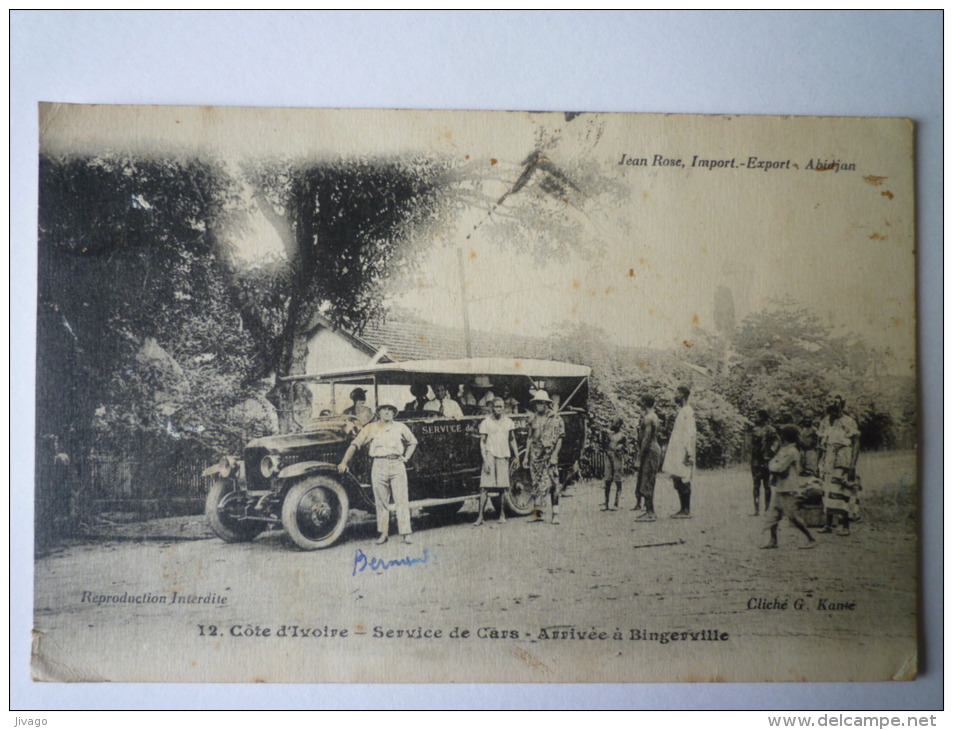 CÔTE  D´IVOIRE  :  Service De  CARS  -  Arrivée à  BINGERVILLE  X - Côte-d'Ivoire