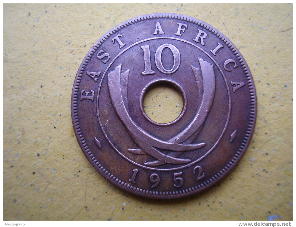 BRITISH EAST AFRICA USED TEN CENT COIN BRONZE Of 1952 - George VI. - British Colony