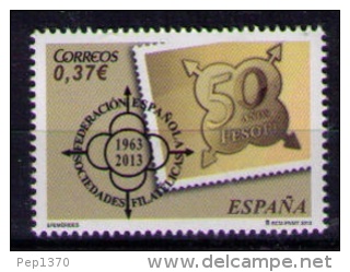 ESPAÑA 2013 - FEDERACIONES ESPAÑOLAS FILATELICAS FESOFI - EDIFIL Nº 4793 - YVERT Nº 4488 - Stamps On Stamps