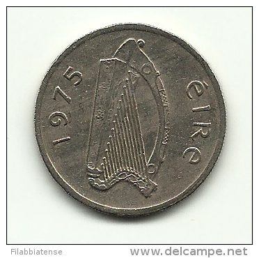 1975 - Irlanda 5 Pence     ---- - Irlanda