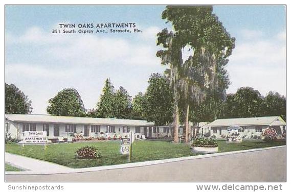 Florida Sarasota Twin Oaks Apartments - Sarasota