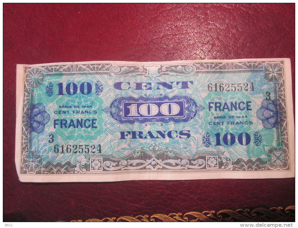 BILLETS 100 FRANCS TRESOR - 1944- VOIR PHOTOS - 1945 Verso France