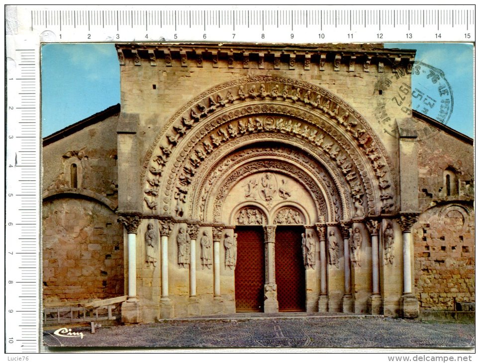 MORLAAS    -  Le Portail De L   Eglise Sainte Foy - Morlaas