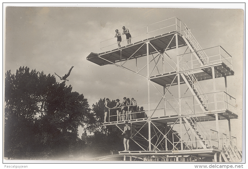 CARTE PHOTO GRAND PLONGEOIR NON SITUE - Natation