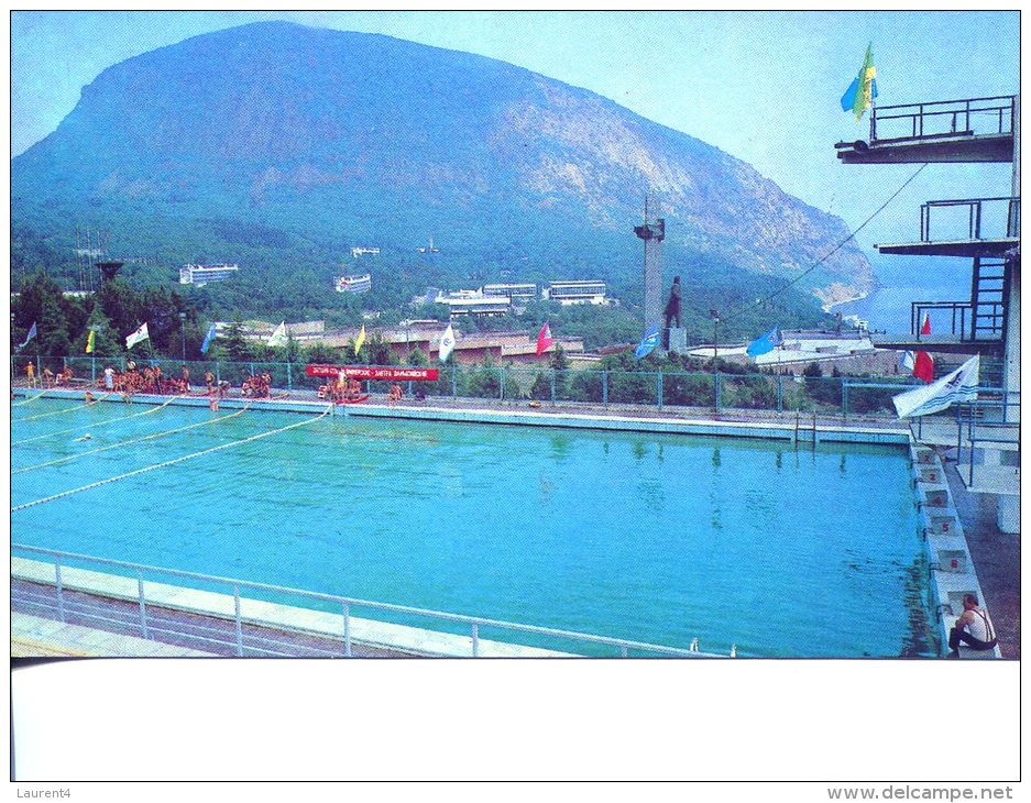 (101) Swimming Pool - Piscine - Salto De Trampolin