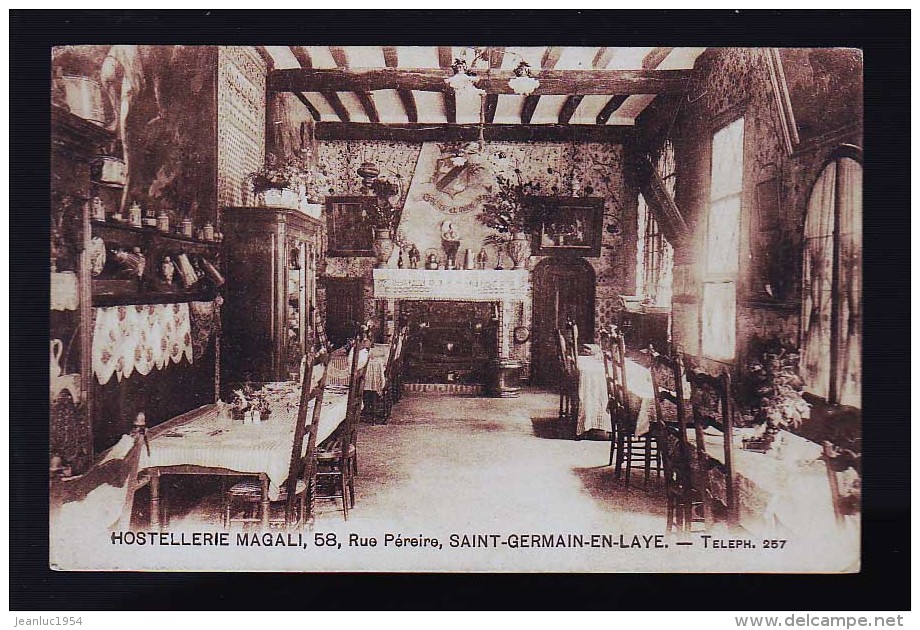 SAINT GERMAIN EN LAYE HOSTELLERIE MAGALI - St. Germain En Laye (Château)