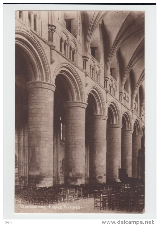 Pillars Gloucester England UK Old Postcard - Gloucester