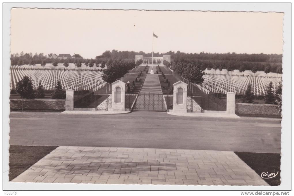 SERINGES ET NESLES - CIMETIERE AMERICAIN - AMERICAN CEMETERY - CARTE NON VOYAGEE - Autres & Non Classés