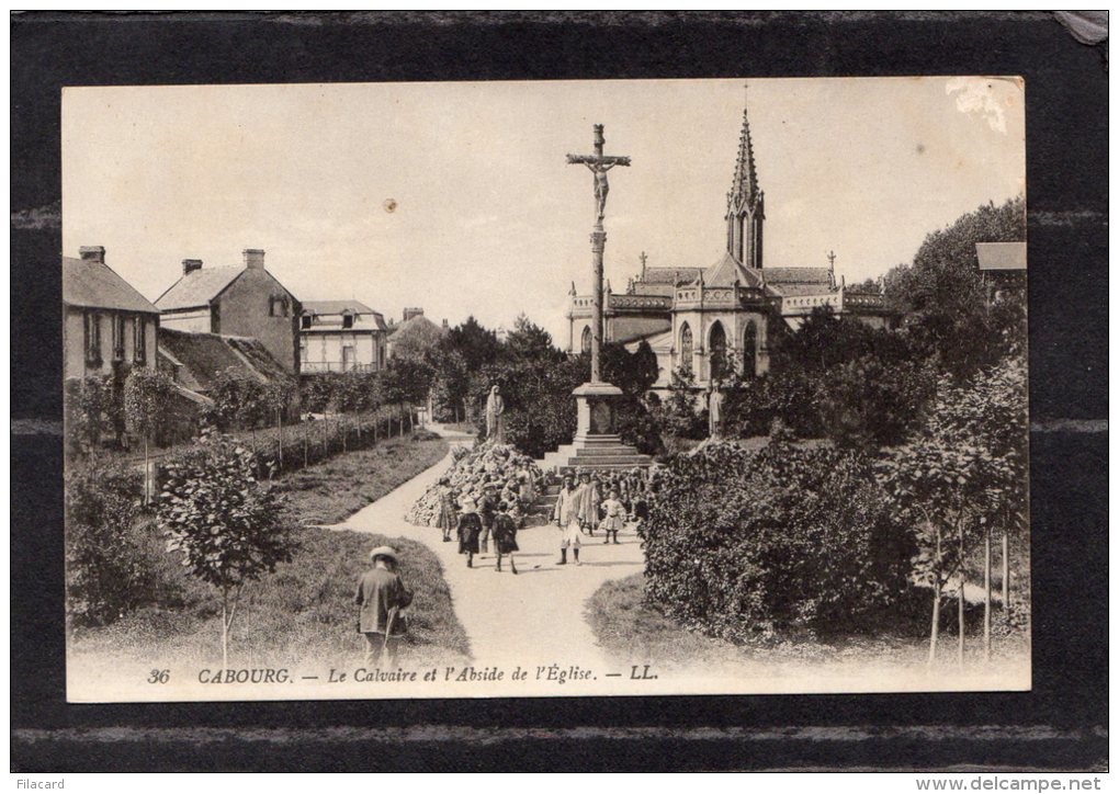 39529    Francia,  Cabourg  -  Le  Calvaire  Et  L"Abside  De L"Eglise,  NV(scritta) - Cabourg