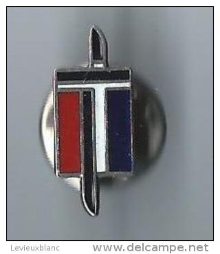 Pin´s /Armée De Terre / France / Vers 1990        D360 - Armée De Terre