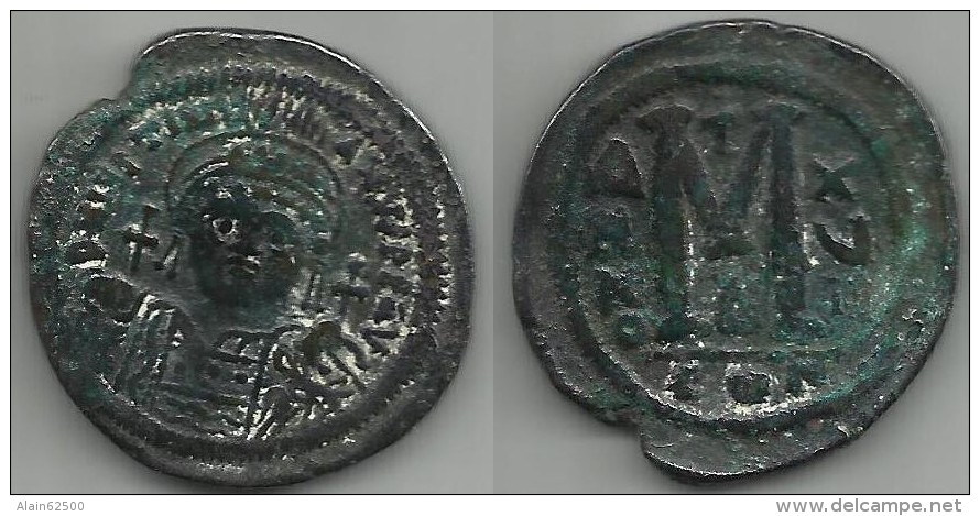 EMPIRE BYZANTIN . JUSTIN I . FOLLIS . 527 à 565 . - Byzantines