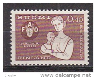 L5912 - FINLANDE FINLAND Yv N°550 ** CONTRE LA FAIM - Neufs