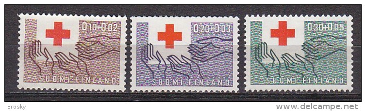 L5913 - FINLANDE FINLAND Yv N°551/53 ** CROIX ROUGE - Unused Stamps