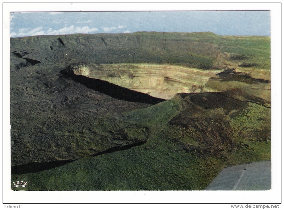 ARCHIPEL  DES  COMORES  /  GRANDE  COMORE  /  LE  KARTHALA ( Cratère De Volcan, à 2680 M.) - Komoren